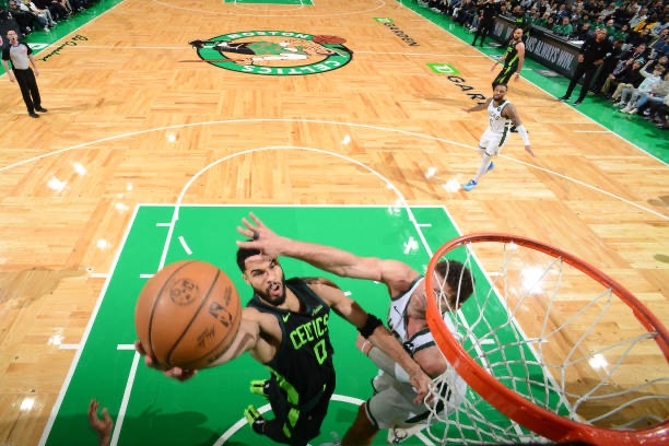 4 takeaways, Celtics defeat Bucks as Tatum drops 34&nbsp;points