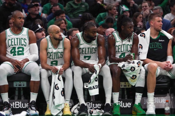 Boston Celtics starting lineup continues to struggle, time to switch it&nbsp;up
